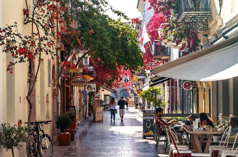 Marina'S Bright Getaway - Nafplio Center House Apartment Exterior photo
