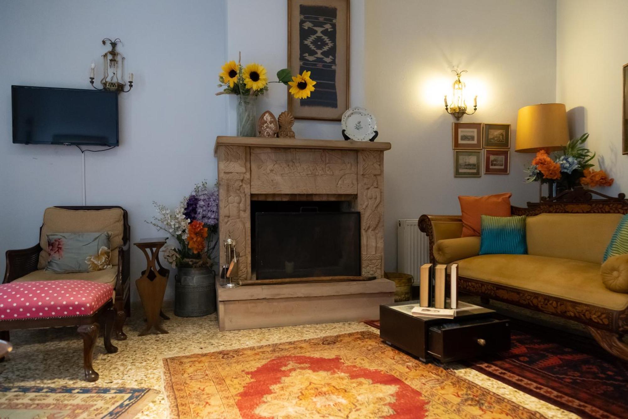 Marina'S Bright Getaway - Nafplio Center House Apartment Exterior photo